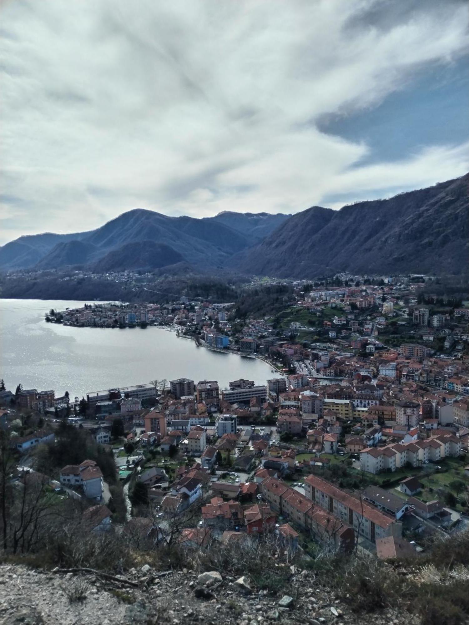 Un Balcone Sul Lago Omegna Exterior foto